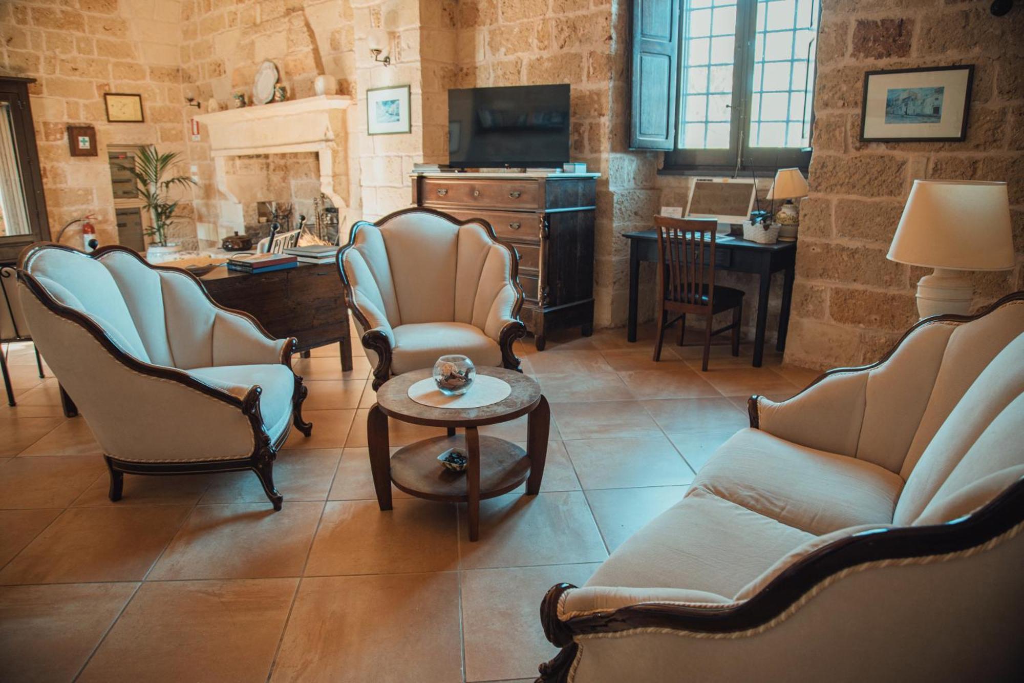 Tenuta Masseria & Spa Chicco Rizzo Sternatia Eksteriør billede